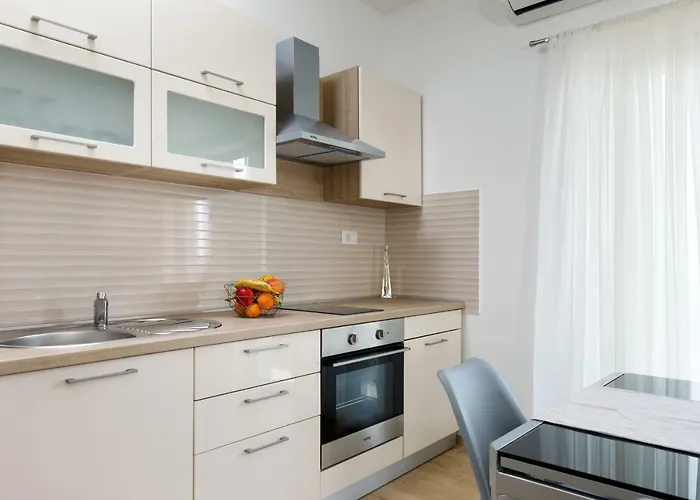 Appartement Lusani *