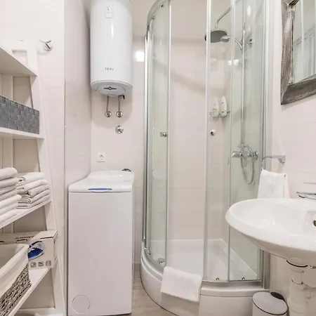 Lusani * スプリト