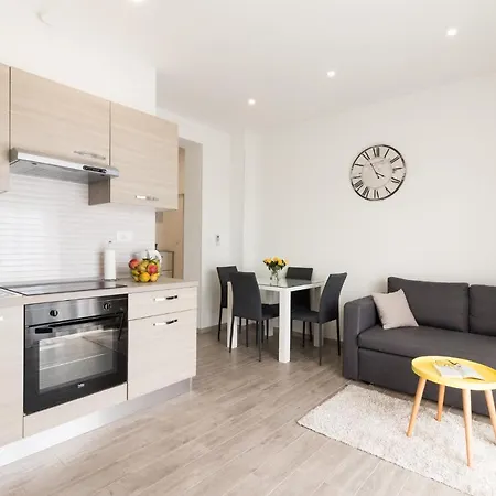 Lusani * スプリト